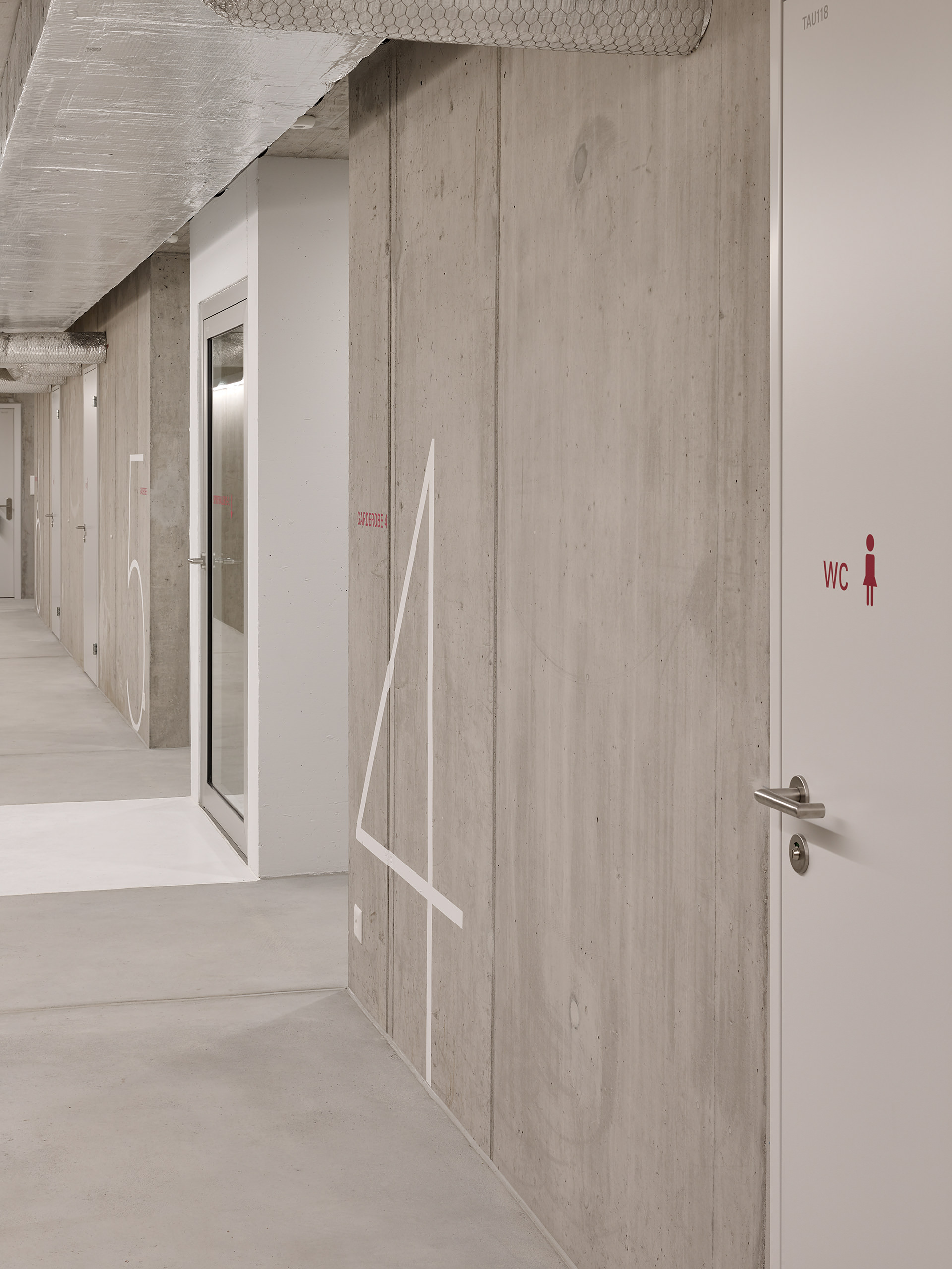 Dreifachturnhalle Kantonsschule Wettingen